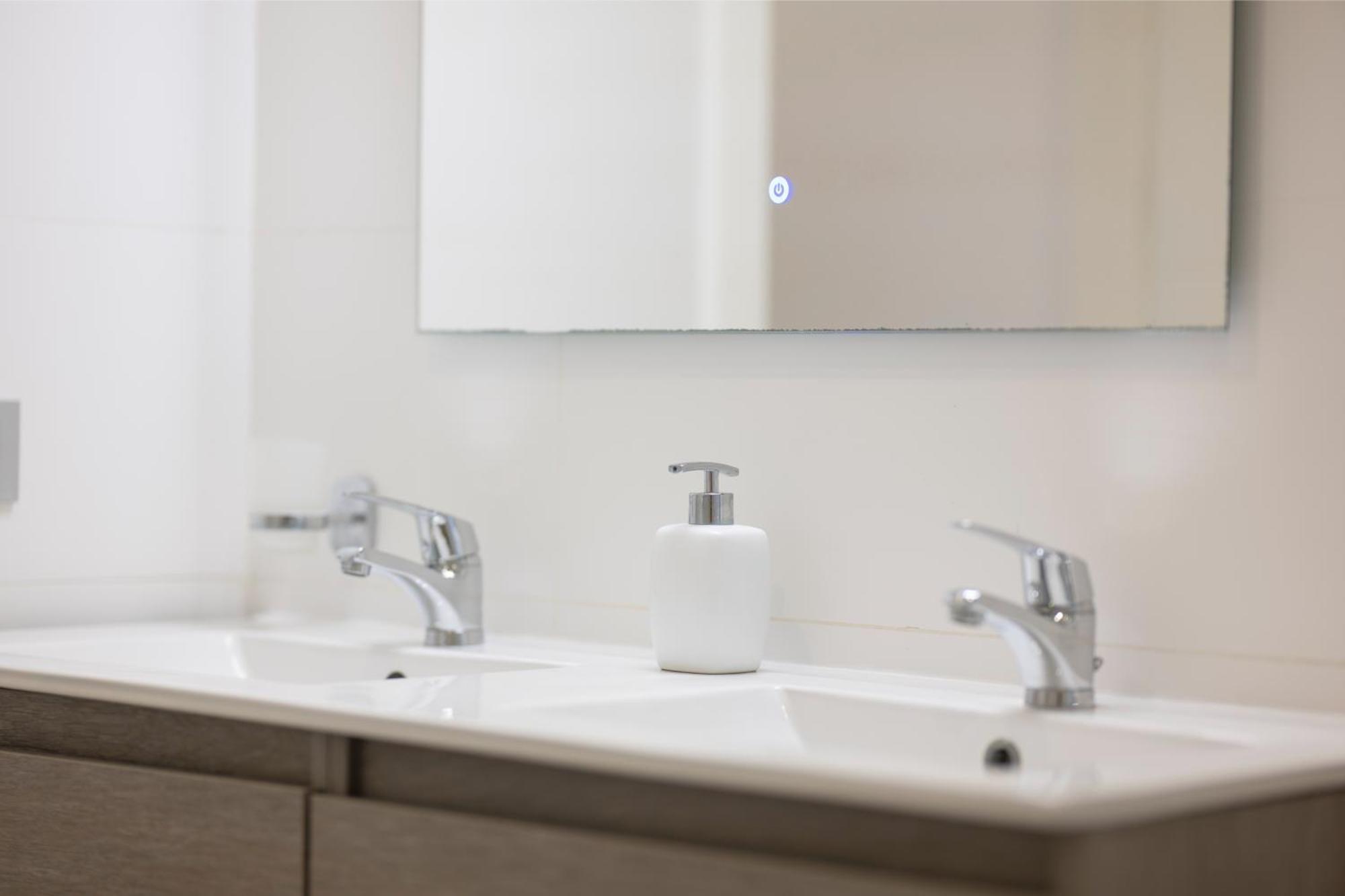 Elekagua Renting Apartment Адехе Екстериор снимка